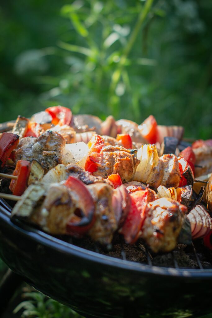 Brochettes grillées au BBQ d’entreprise du Green Cottage près de Bruxelles